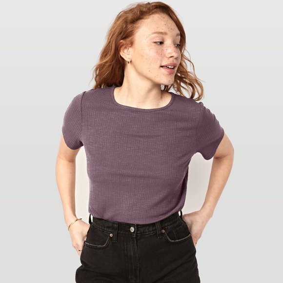 Old Navy Luxe Ribbed Slub-Knit Short Sleeve Crew Neck T-Shirt in Lavender Purple - Picture 3 of 9